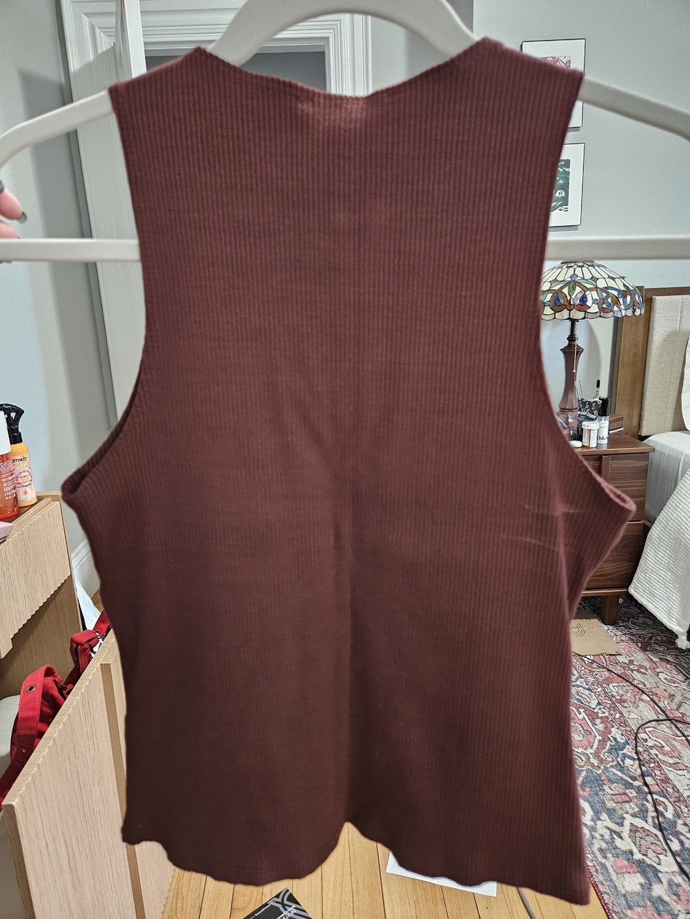 Lulu's Ribbed V-Notch Top - Burnt Orange - Picture 2 of 3